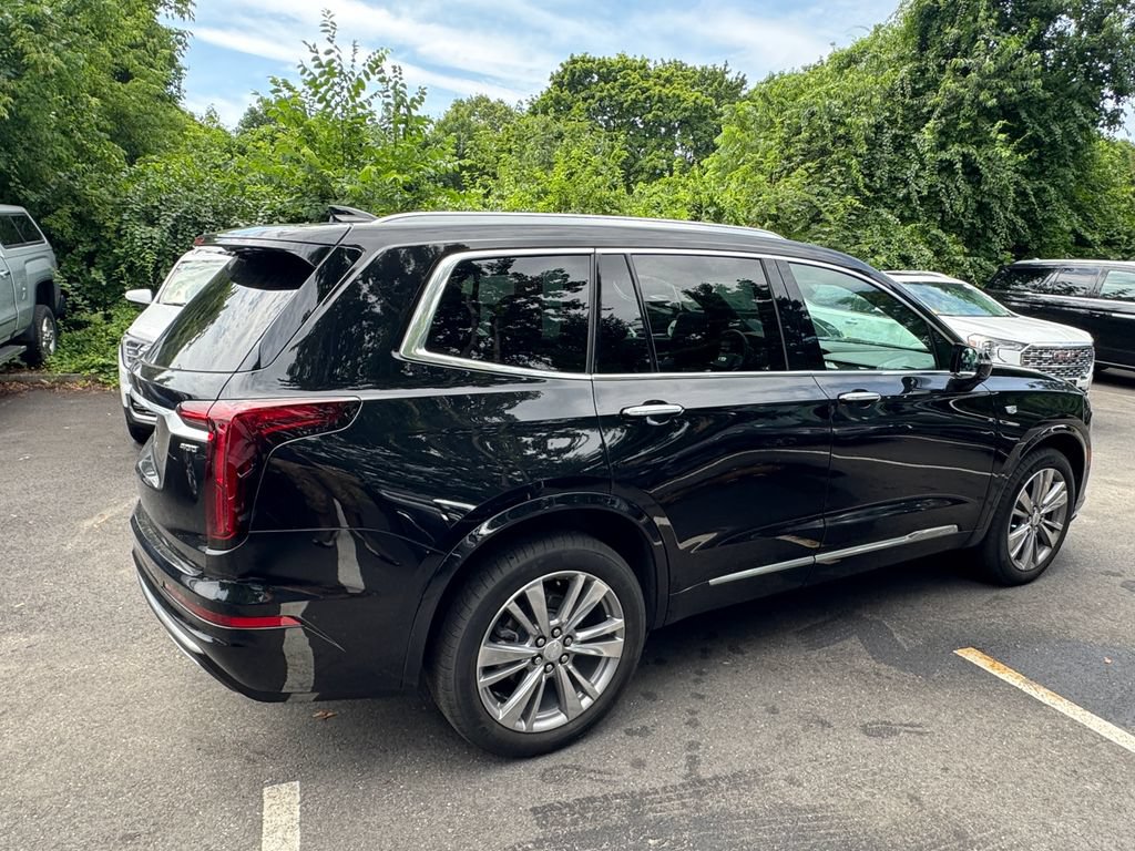 Used 2023 Cadillac XT6 Premium Luxury AWD/4WD image 3