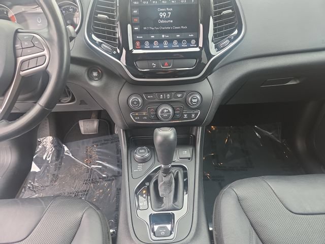 Used 2020 Jeep Cherokee Limited AWD/4WD image 11
