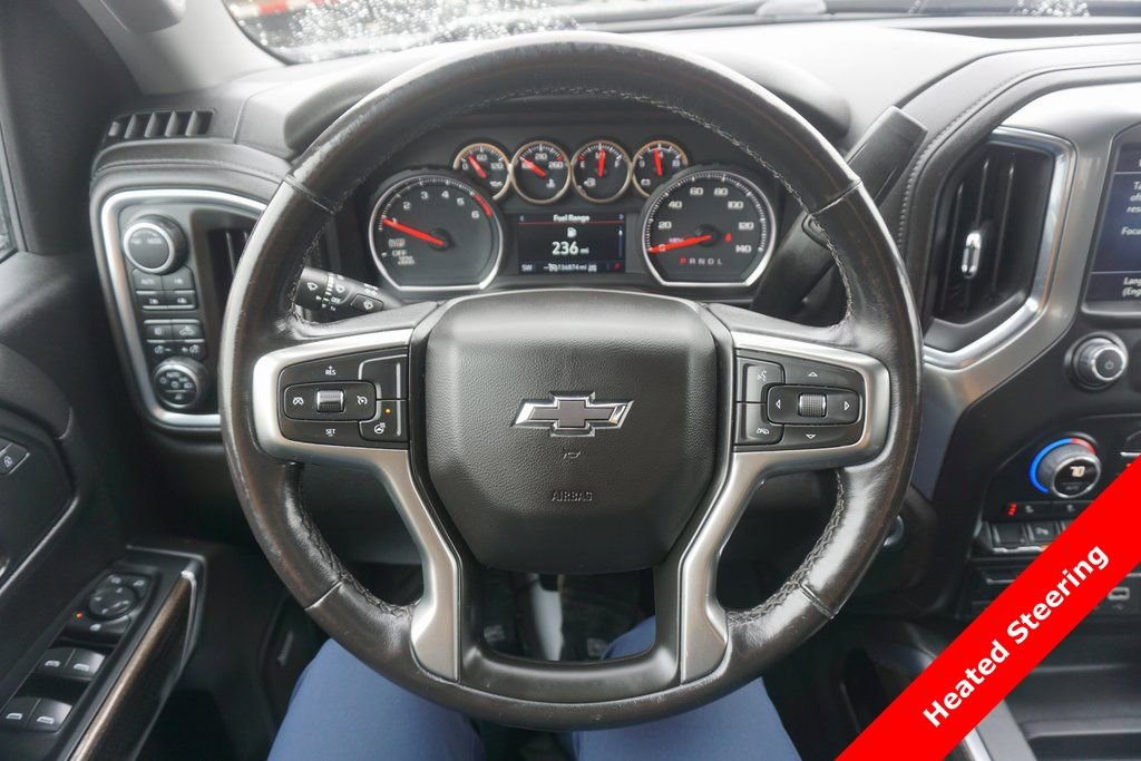 Used 2022 Chevrolet Silverado 1500 LT Trail Boss w/ Convenience Package II image 3