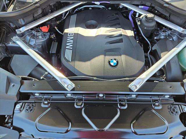 Used 2026 BMW X5 sDrive40i w/ Climate Comfort Package image 17