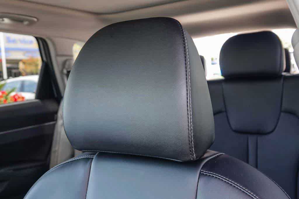 Certified 2024 Kia Sorento EX w/ Panoramic Sunroof Package FWD image 24