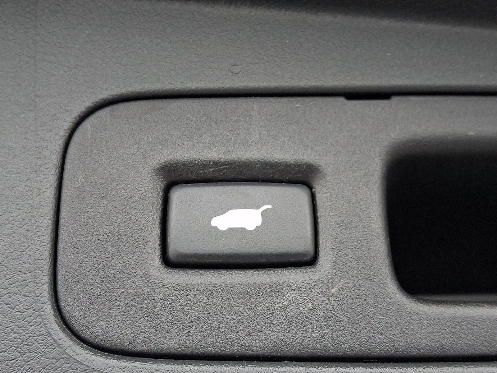 Used 2015 Honda CR-V Touring image 34