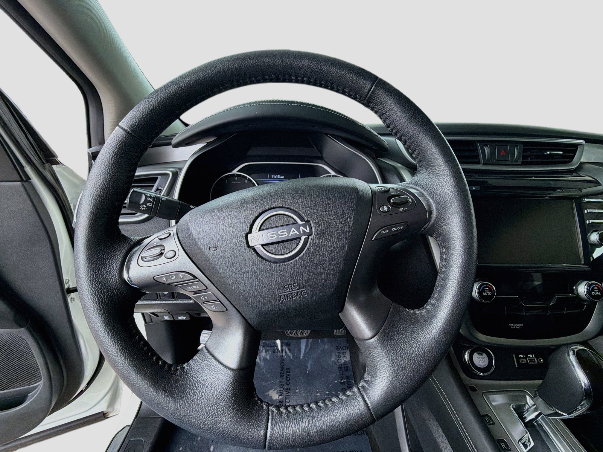 Used 2024 Nissan Murano SV AWD/4WD image 17
