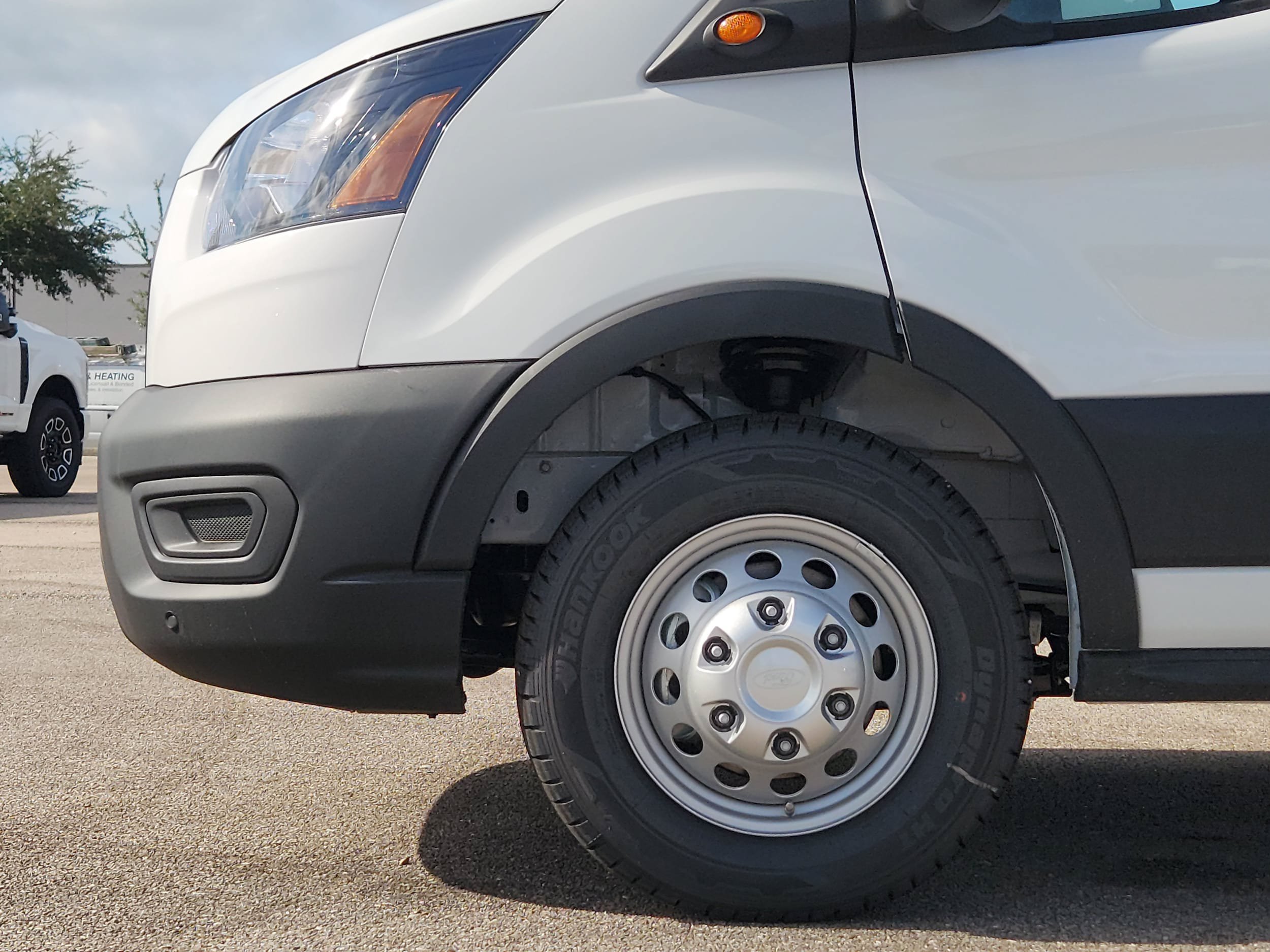 New 2026 Ford Transit 350 XL RWD image 5