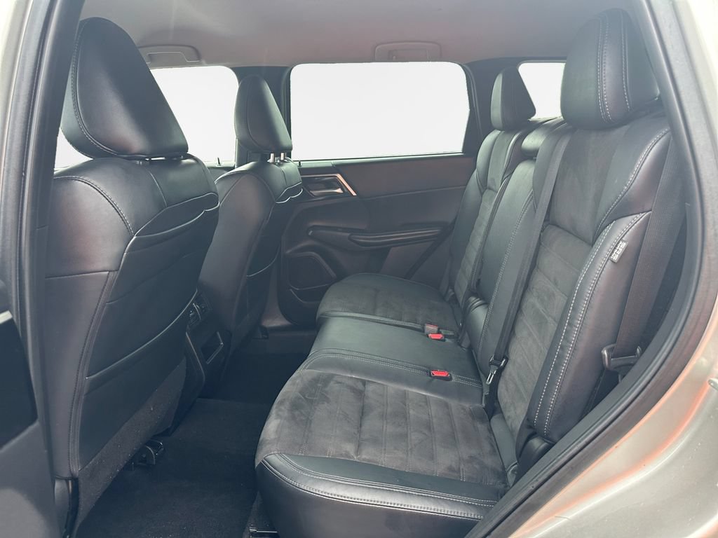Used 2022 Mitsubishi Outlander SE AWD/4WD image 24
