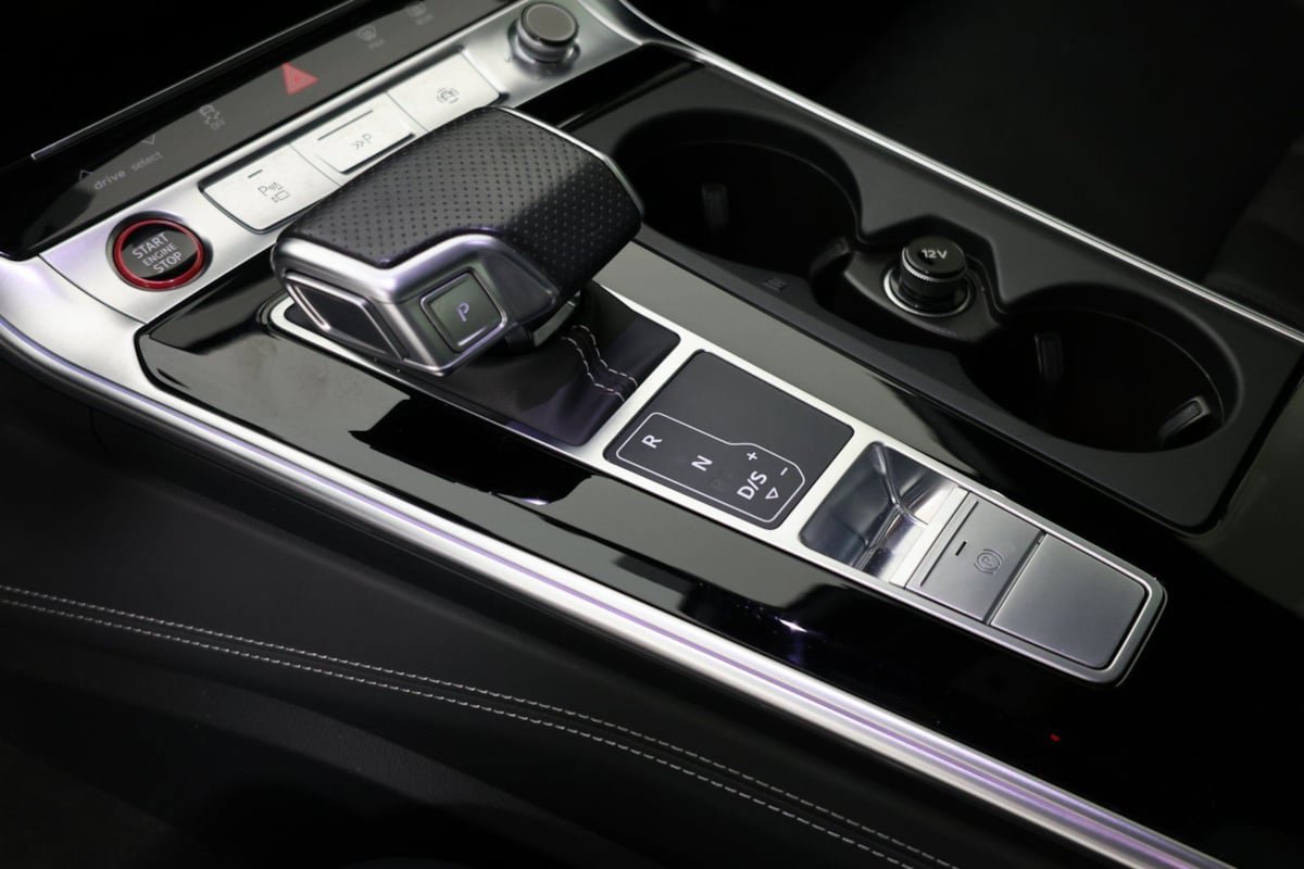 Used 2023 Audi S6 Prestige w/ Prestige Package image 6