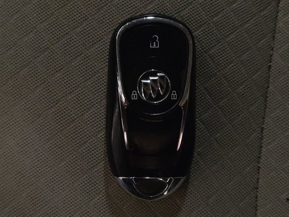 Used 2018 Buick Encore Preferred image 32