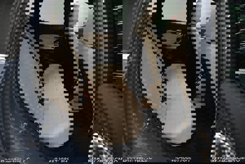 Used 2023 BMW X1 xDrive28i w/ Convenience Package image 18