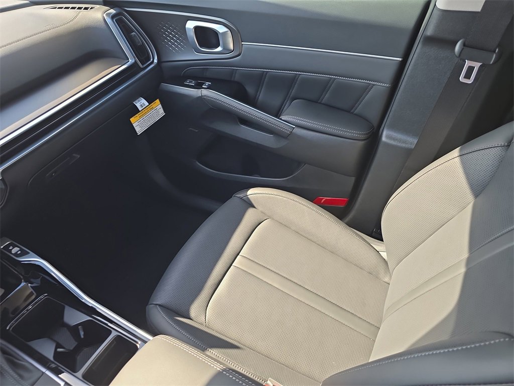 New 2026 Kia Sorento SX image 16