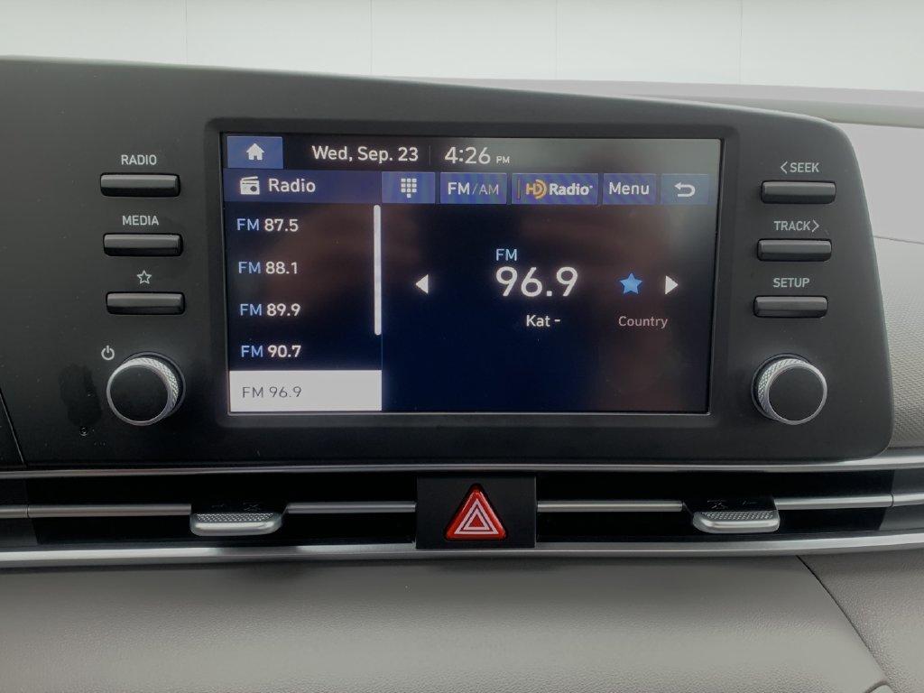 Certified 2026 Hyundai Elantra SE w/ Cargo Package FWD image 26