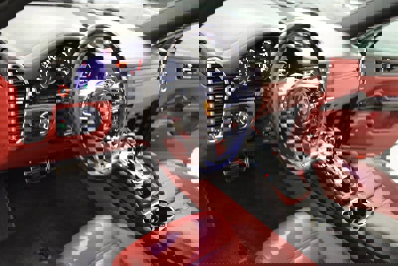 Used 2021 Porsche Cayenne S image 13