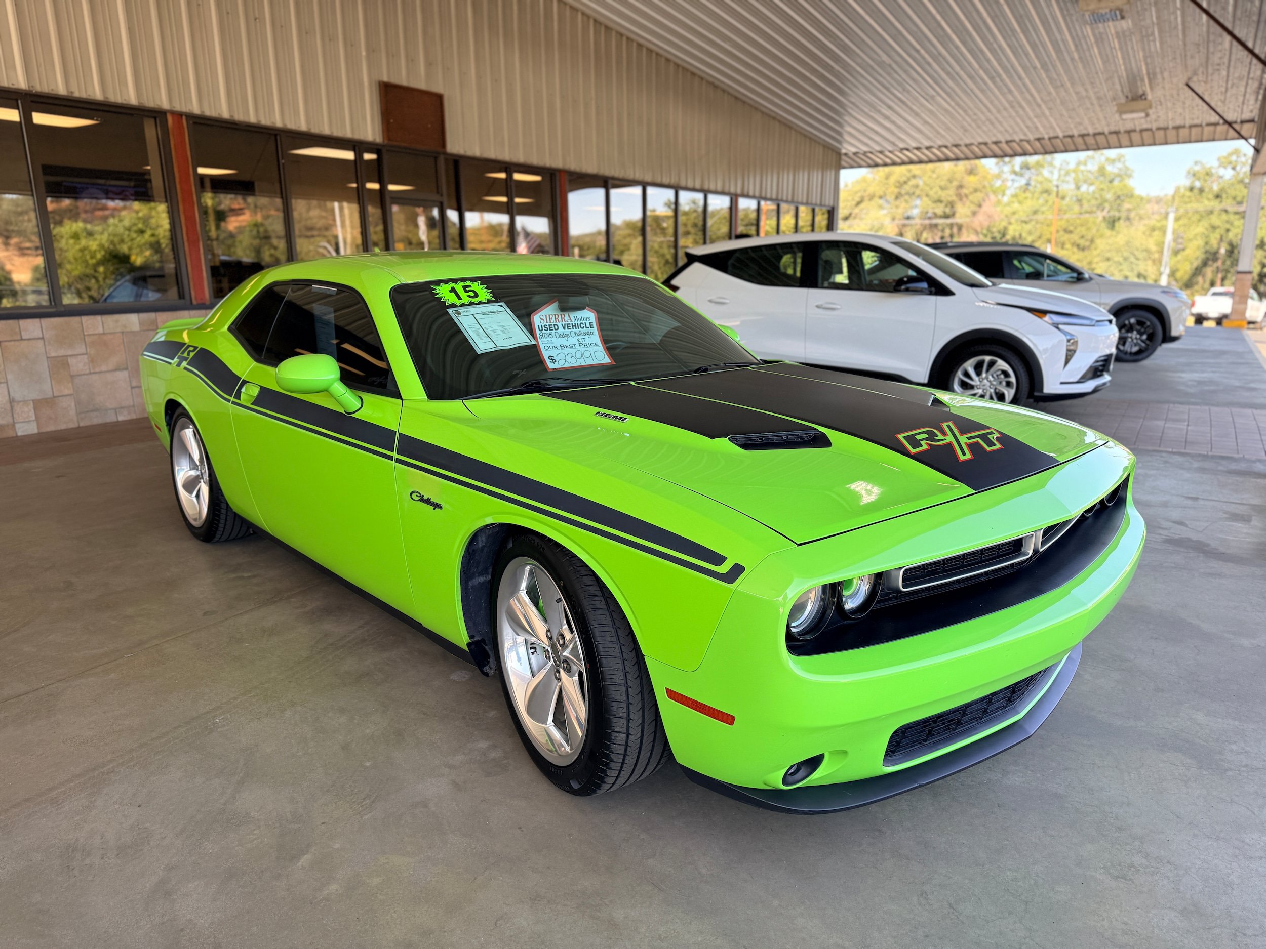 Used 2015 Dodge Challenger R/T Plus RWD image 4