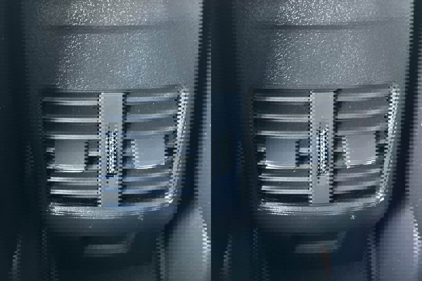 Used 2018 INFINITI QX30 Luxury image 14