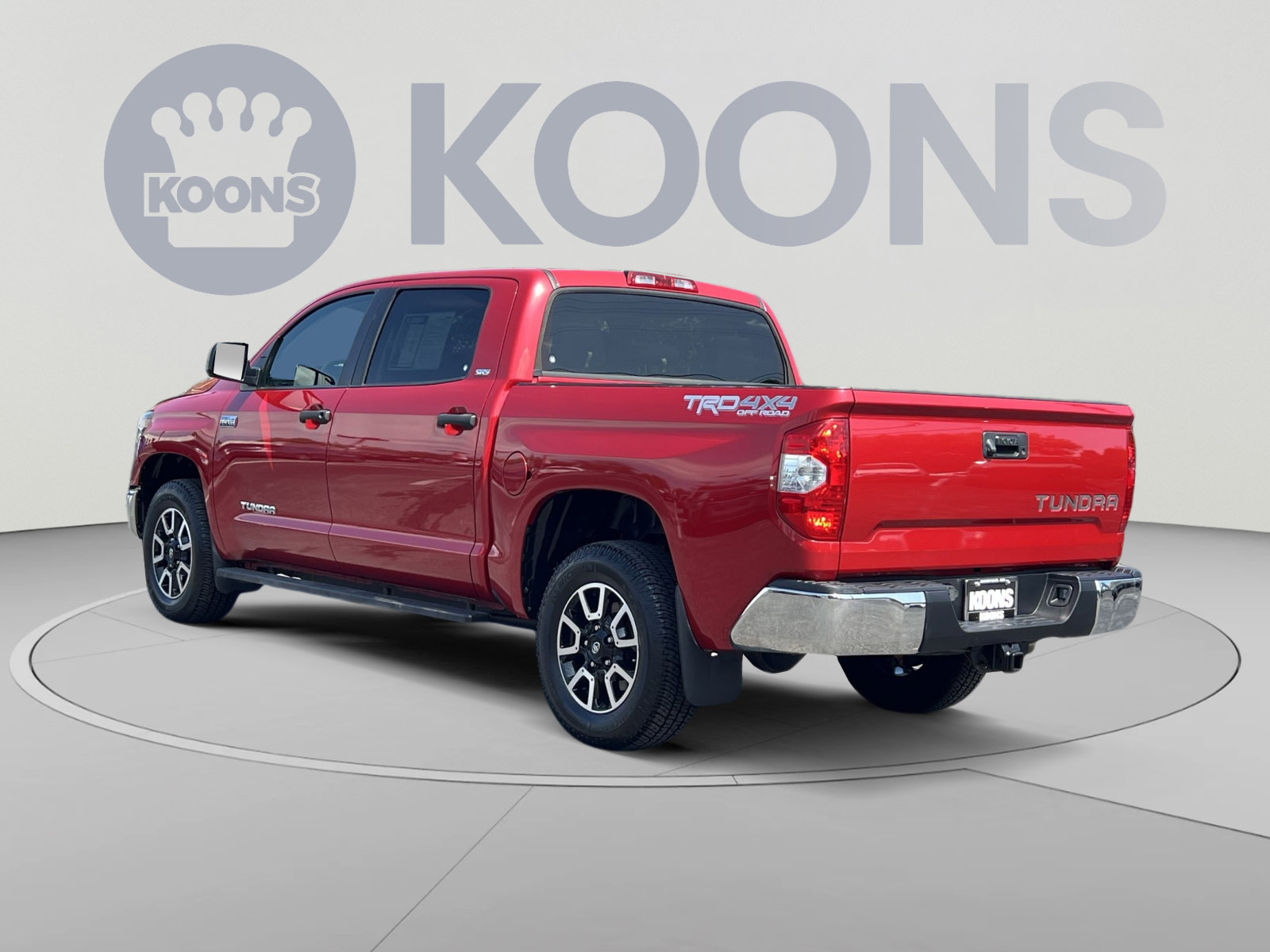 Used 2019 Toyota Tundra SR5 w/ TRD Off Road Package AWD/4WD image 7