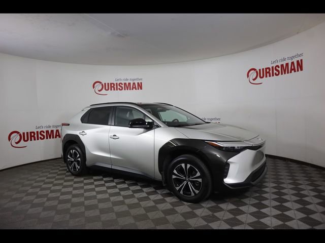 Used 2024 Toyota bZ4X XLE w/ Weather Package AWD/4WD image 12