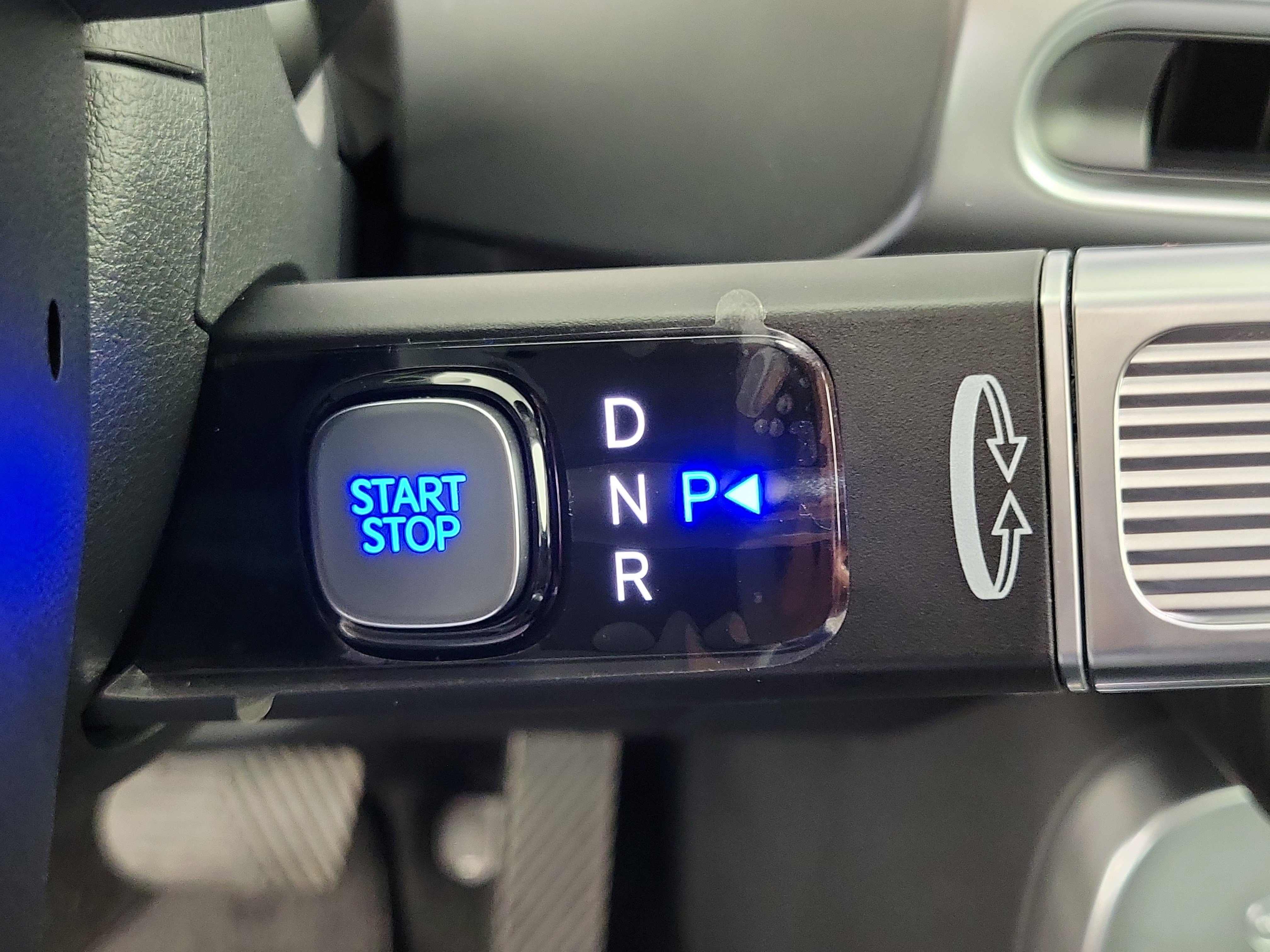 New 2026 Hyundai Ioniq 9 Limited image 17