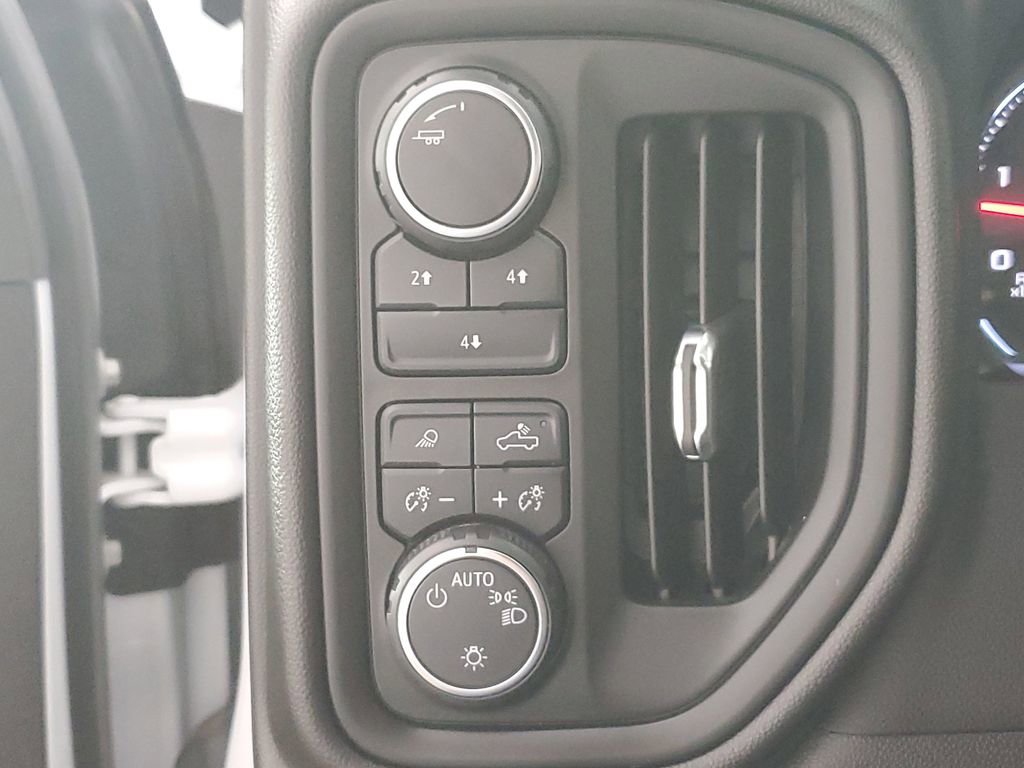 Used 2024 Chevrolet Silverado 2500 Custom w/ Custom Value Package image 26