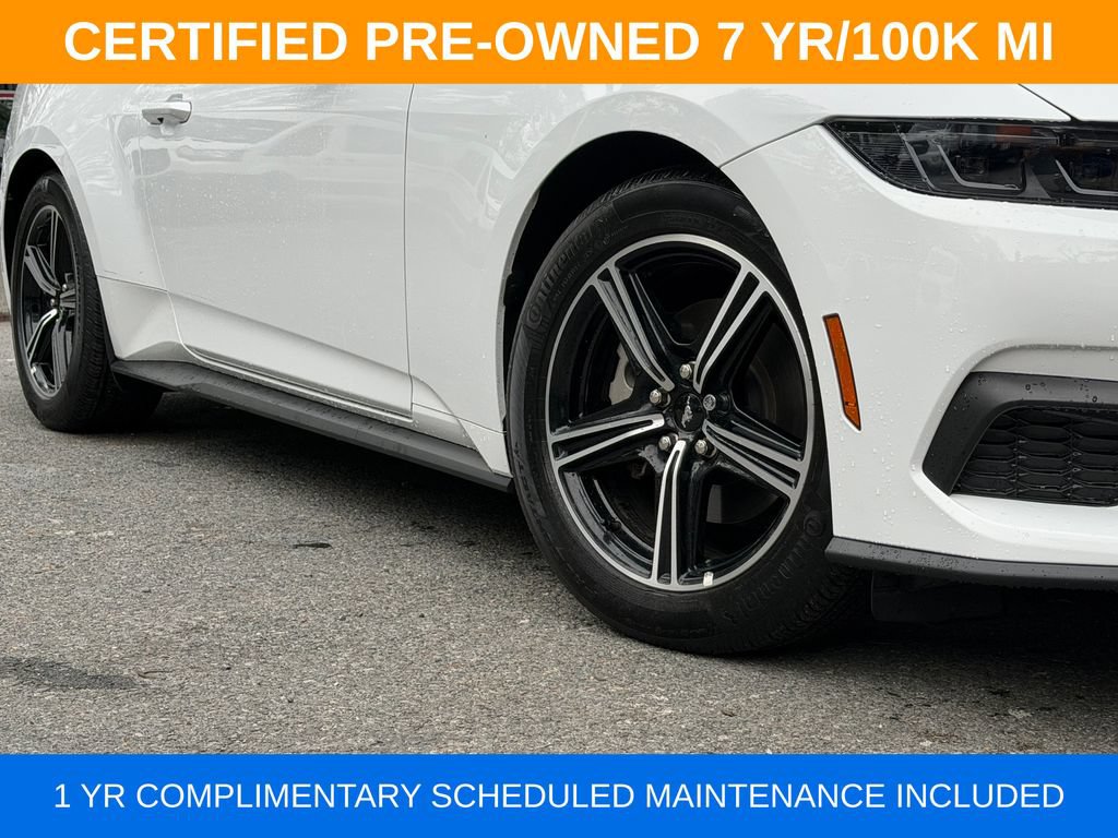 Used 2025 Ford Mustang Premium RWD image 32