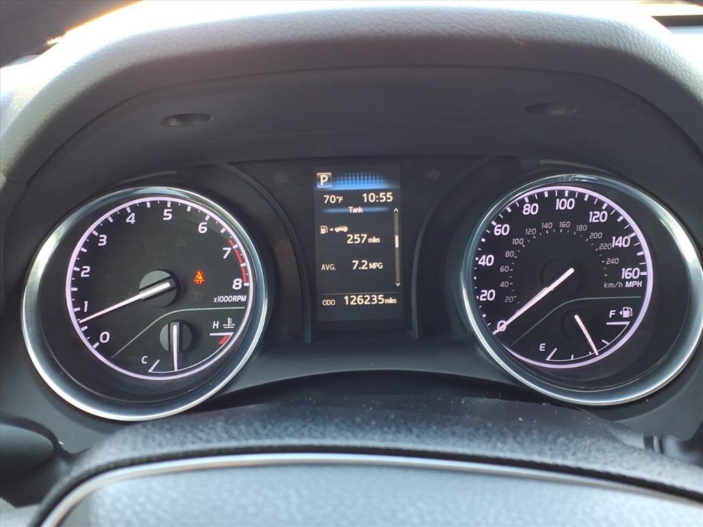 Used 2020 Toyota Camry LE image 24