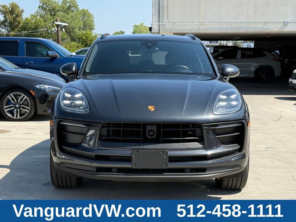 Used 2023 Porsche Macan AWD/4WD image 5