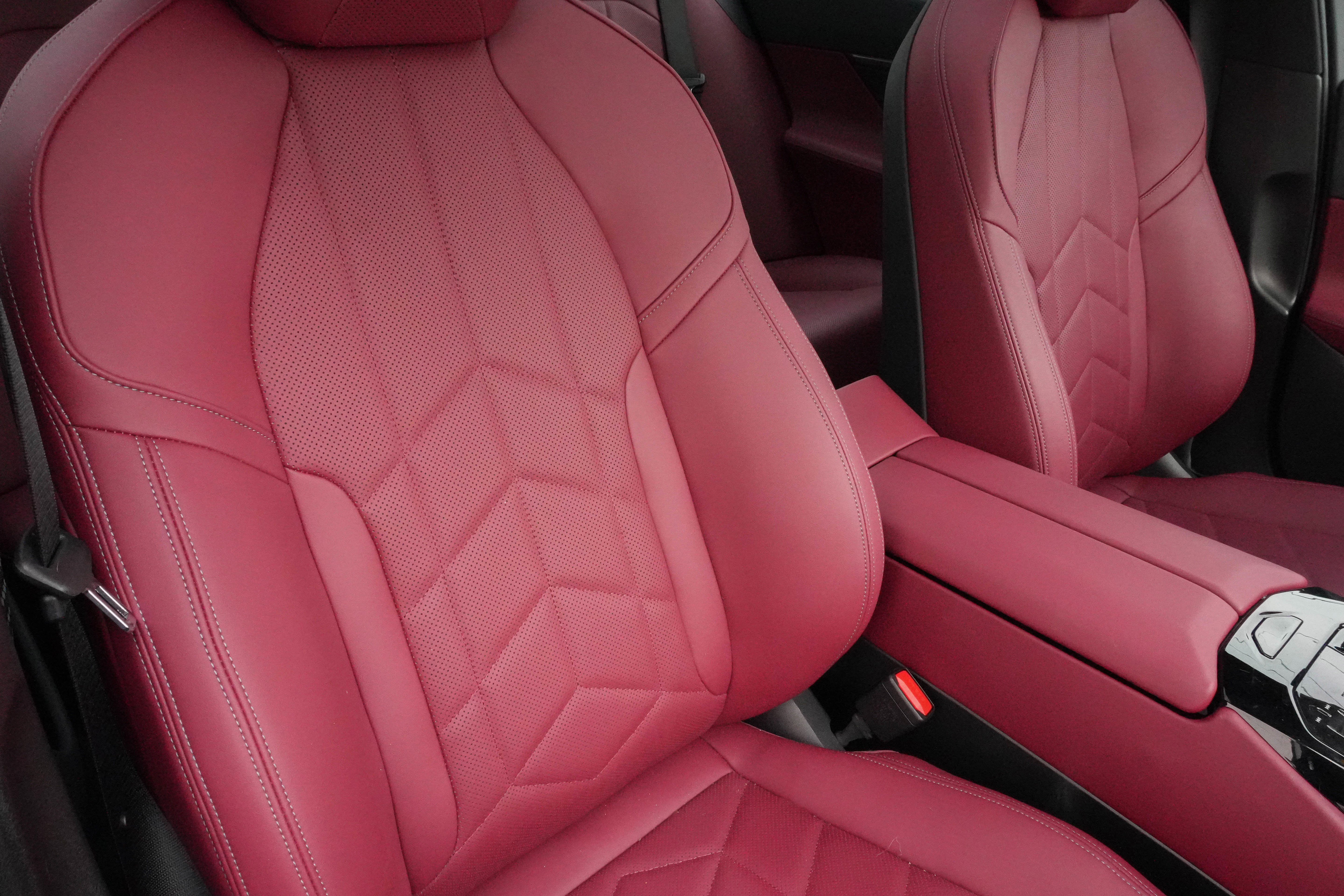 Certified 2024 BMW 530i w/ Premium Package image 14