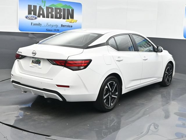 Used 2025 Nissan Sentra SV FWD image 5
