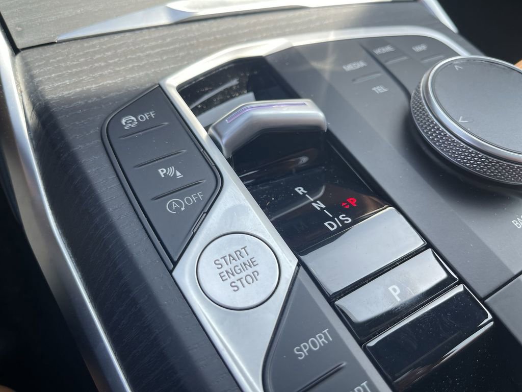 Used 2025 BMW 330i xDrive Sedan image 23
