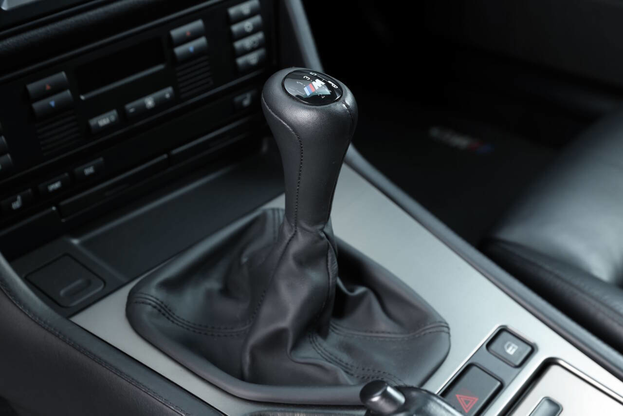 Used 2003 BMW M5 image 66