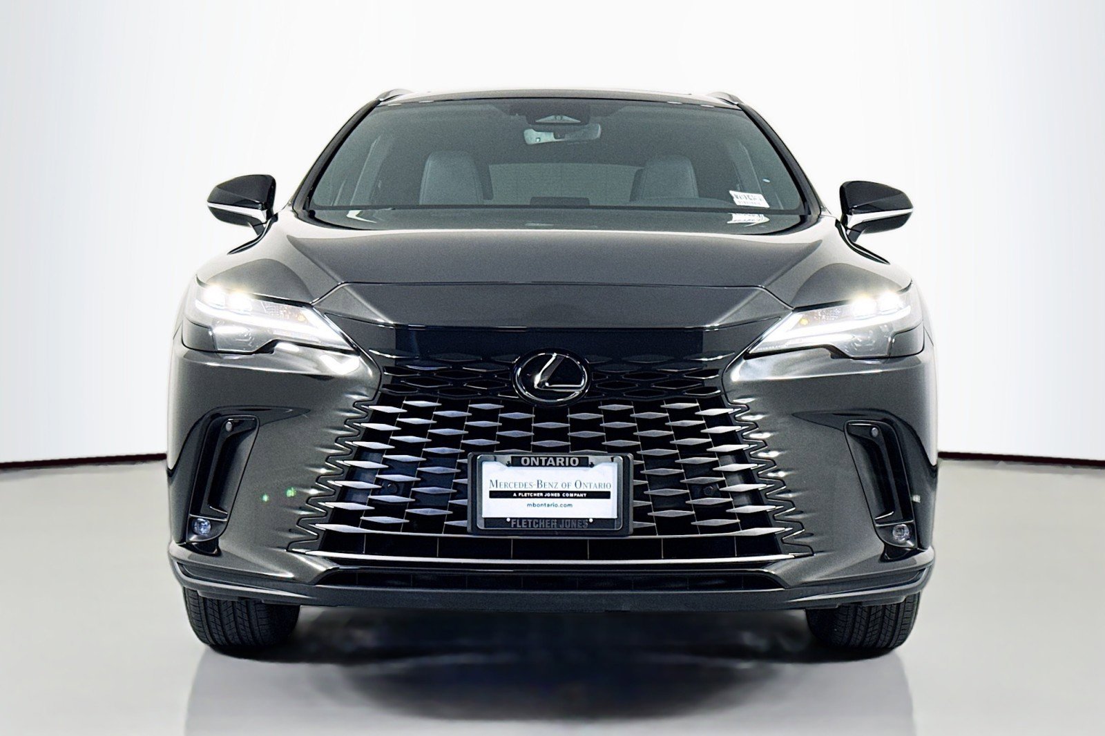 Used 2025 Lexus RX 350 FWD image 2
