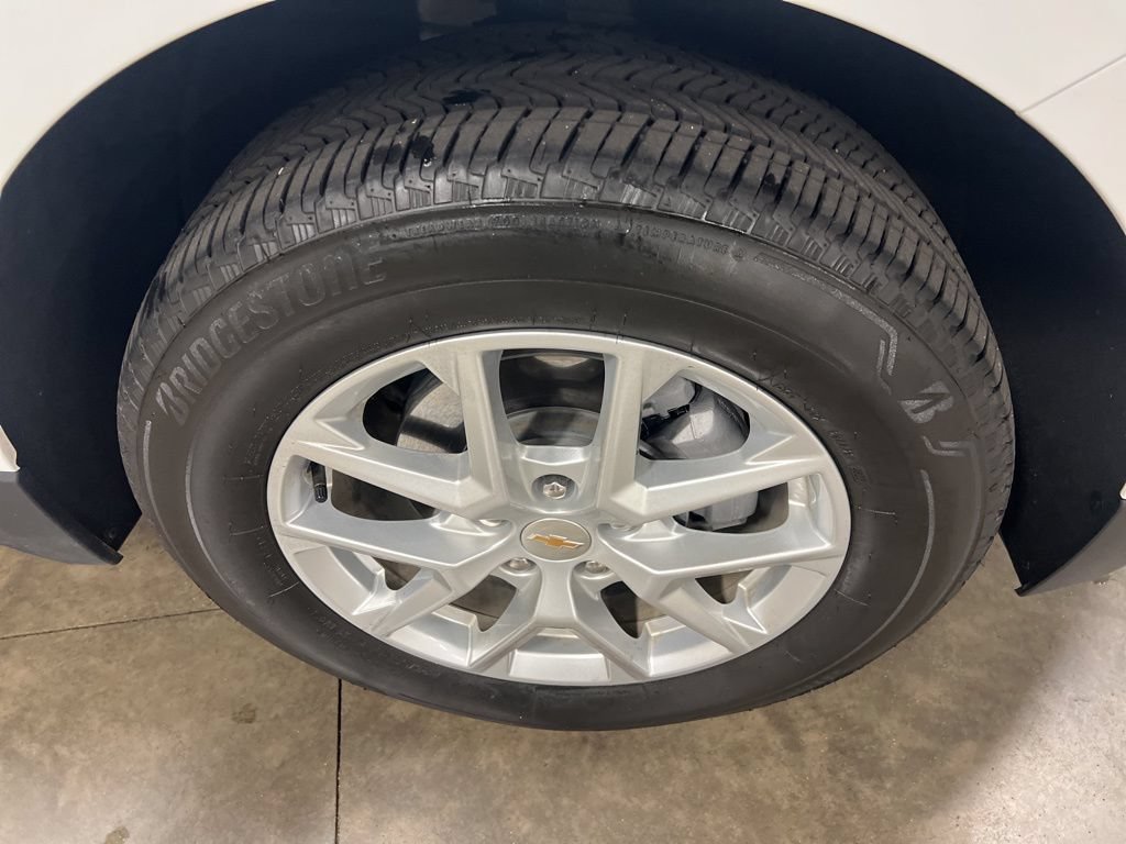 Certified 2024 Chevrolet Equinox LT AWD/4WD image 19