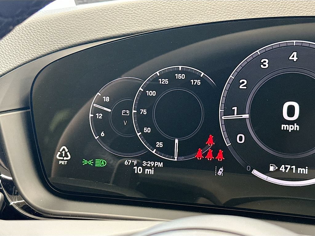 New 2026 Porsche Cayenne Coupe AWD/4WD image 13
