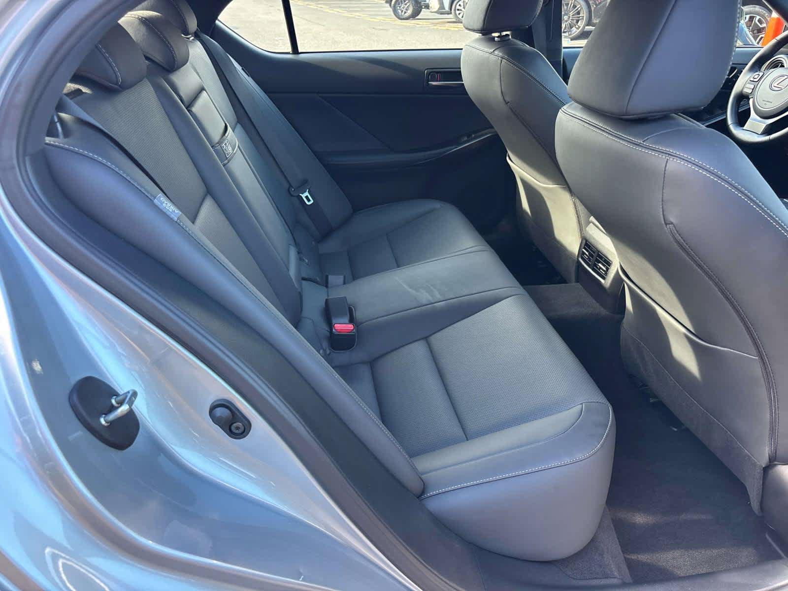 Used 2023 Lexus IS 300 AWD w/ Premium Package image 14