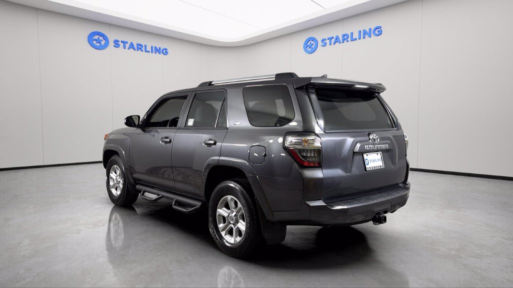 Used 2022 Toyota 4Runner SR5 Premium w/ Moonroof Package RWD image 5