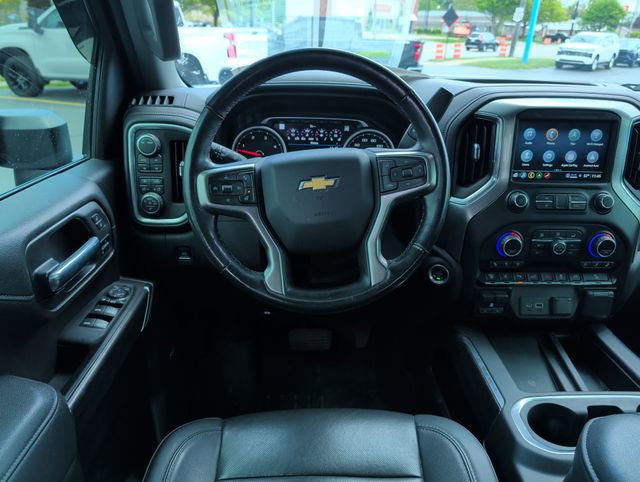 Used 2021 Chevrolet Silverado 3500 LTZ w/ LTZ Premium Package AWD/4WD image 2