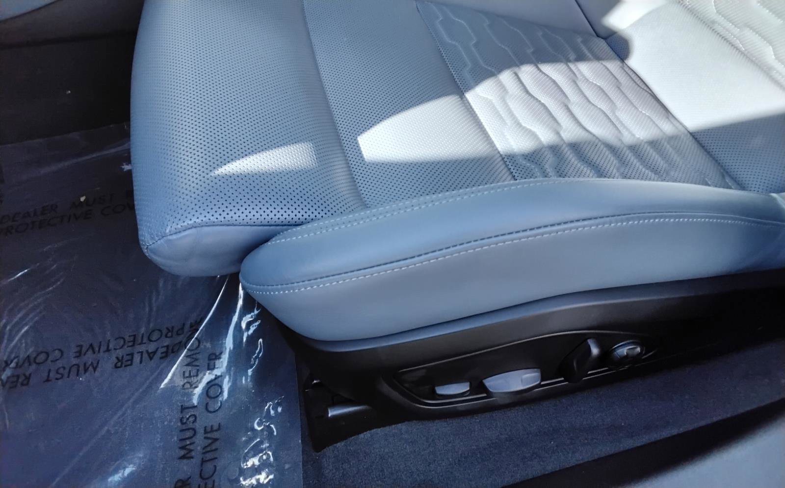 Used 2022 Audi e-tron GT Premium Plus w/ Performance Package image 17