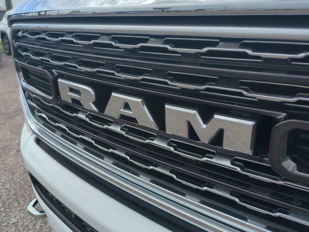 Used 2024 RAM 1500 Limited w/ Body Color Bumper Group AWD/4WD image 13