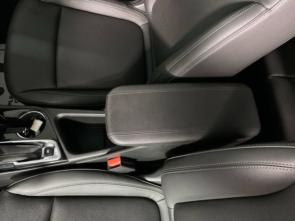 Certified 2024 Buick Encore GX Sport Touring w/ Experience Buick Package FWD image 20