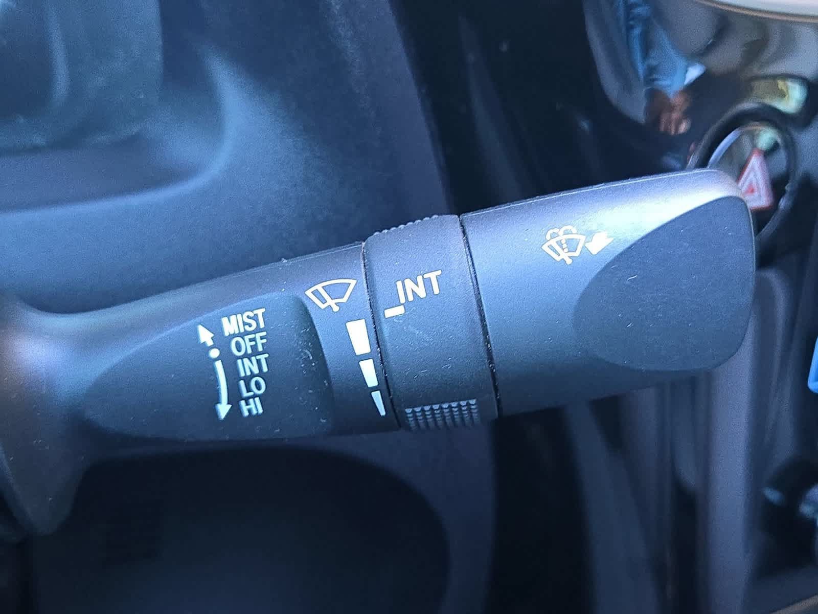 Used 2019 Toyota Corolla LE w/ Carpet Mat Package (TMS) FWD image 25