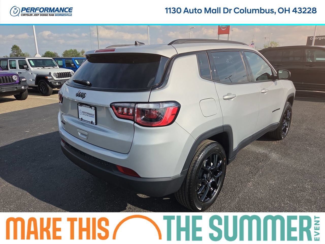 New 2026 Jeep Compass Latitude w/ Sun and Sound Group AWD/4WD image 7