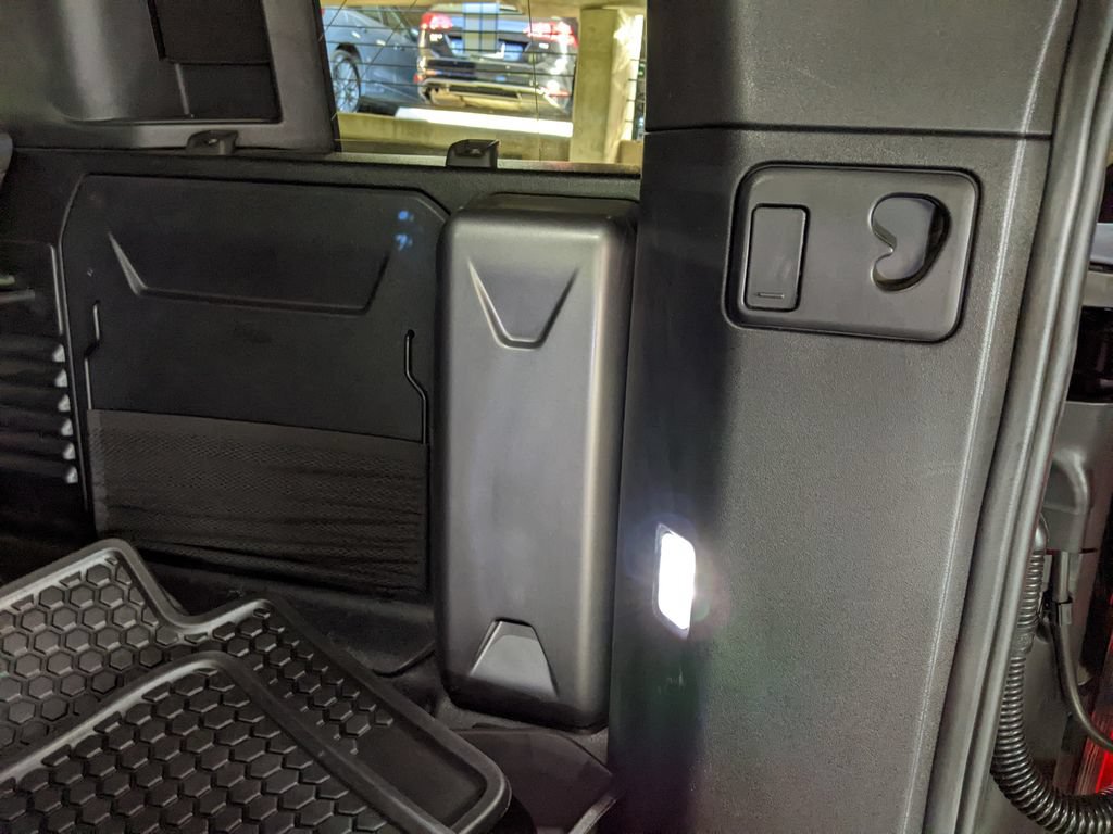 Used 2025 Land Rover Defender 110 S AWD/4WD image 29