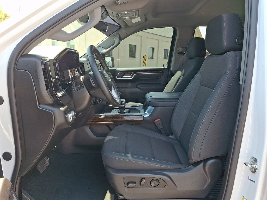 Used 2025 GMC Sierra 1500 Elevation AWD/4WD image 12
