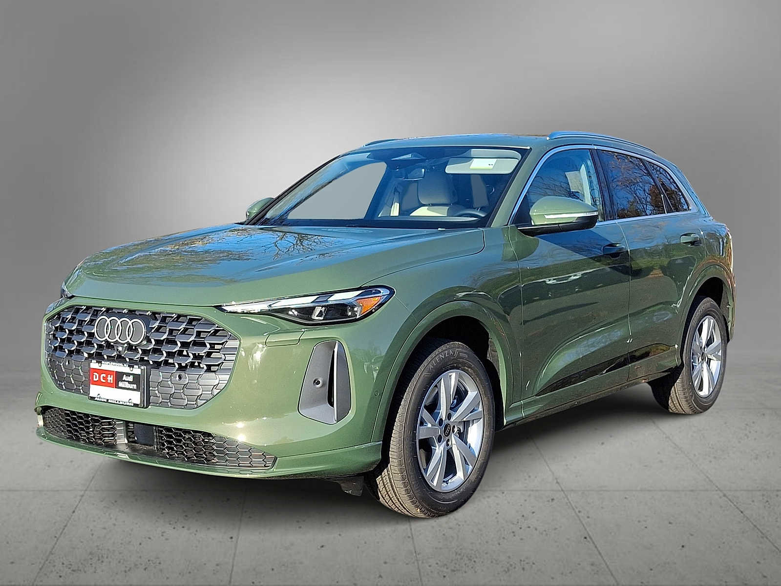 New 2025 Audi Q5 Premium image 1