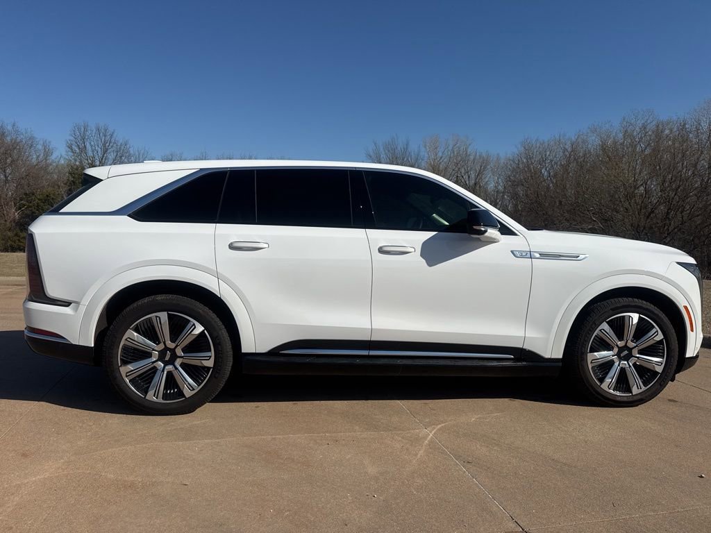 New 2025 Cadillac Escalade IQ Luxury 2 AWD/4WD image 30