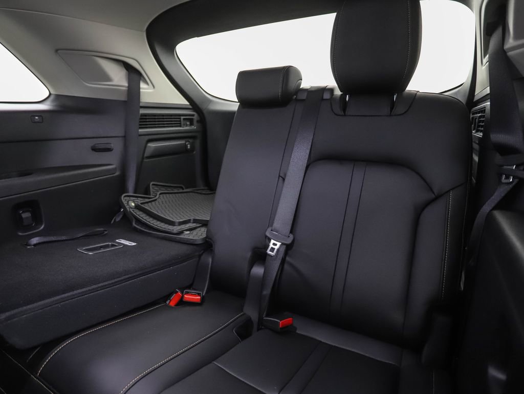 Used 2025 MAZDA CX-90 3.3 Turbo w/ Preferred Package AWD/4WD image 23