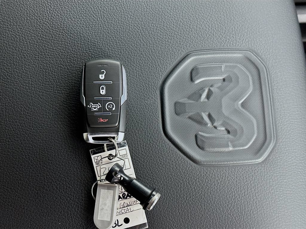 New 2026 RAM 1500 Laramie w/ Night Edition AWD/4WD image 20