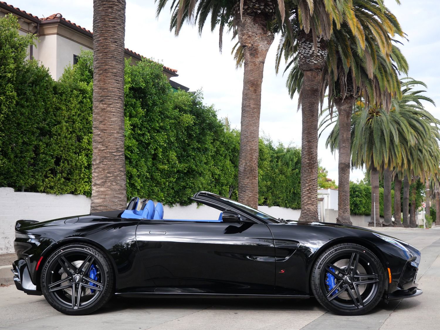 New 2026 Aston Martin V8 Vantage S image 15