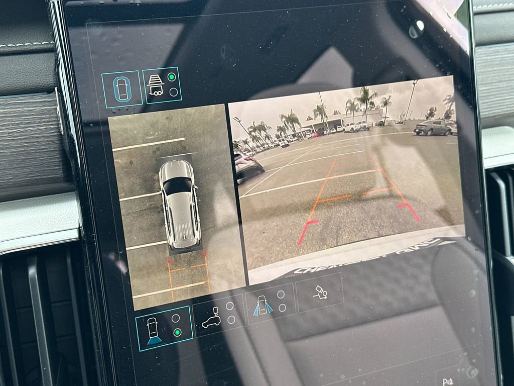 New 2026 GMC Acadia Denali w/ Super Cruise Package image 20