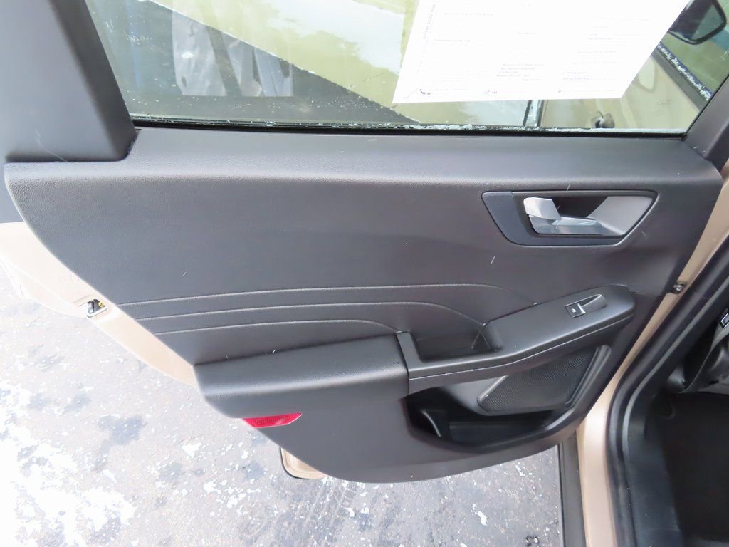 Used 2021 Ford Escape SE w/ Convenience Package AWD/4WD image 31