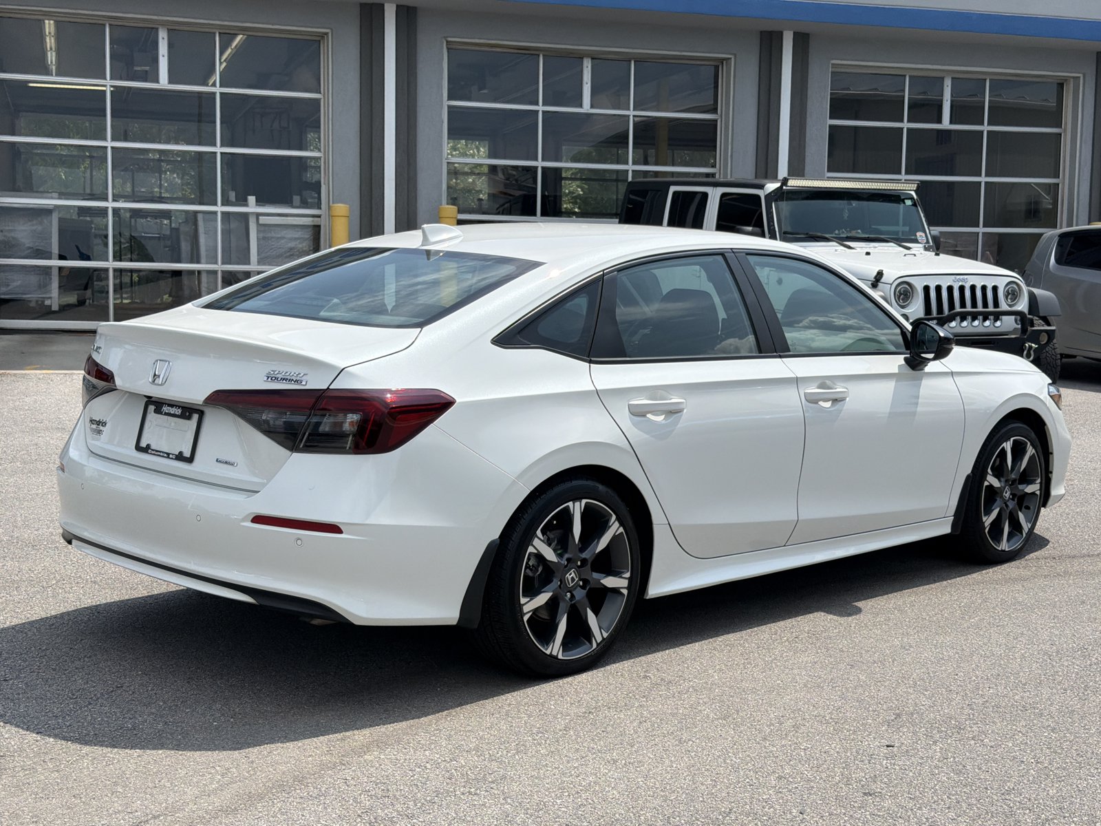 Used 2025 Honda Civic Sport Touring image 12