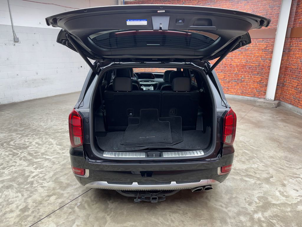 Used 2022 Hyundai Palisade Calligraphy w/ Cargo Package image 26